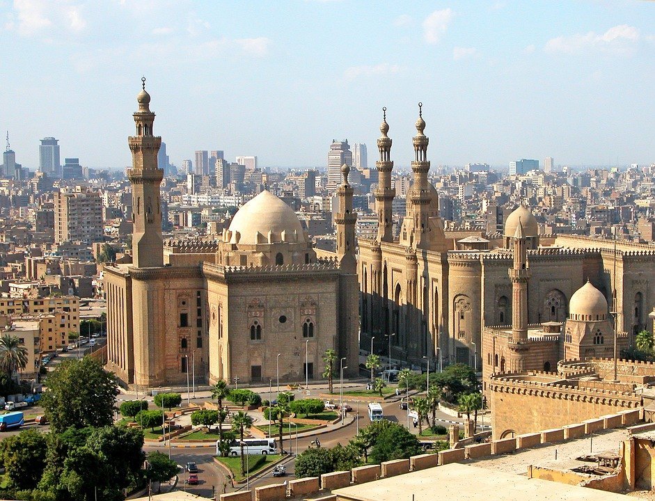 Descubre los rincones más impactantes de El Cairo