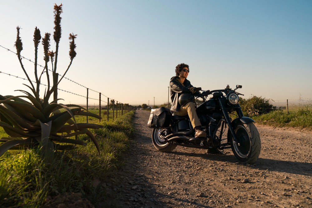 Tenerife y las motos: dónde comprar, mejores rutas y todo lo que necesitas saber